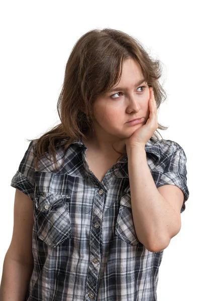 Verdrietig en ontevreden jongedame geïsoleerd op witte achtergrond. — Stockfoto