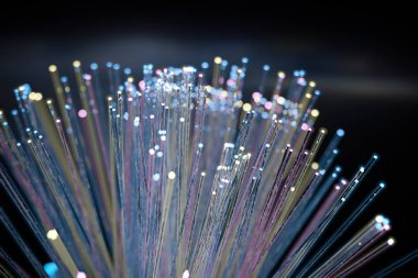 3D render illüstrasyon parlayan fiber optik.