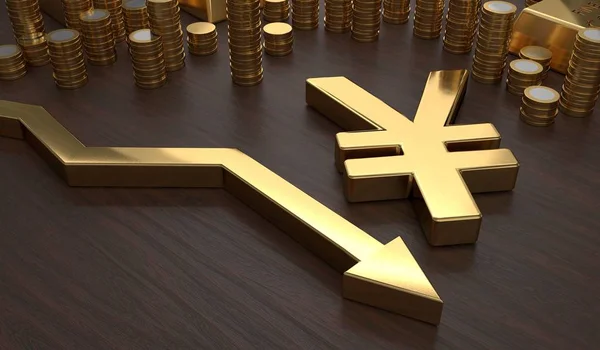 Golden Yen symbol and arrow down. 3D rendered illustration. — Stock Photo, Image