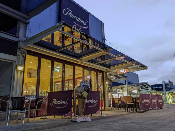 March 2020 Thorntons Empty Shopping Outlet Castleford Junction Retail Park — Stock Photo, Image