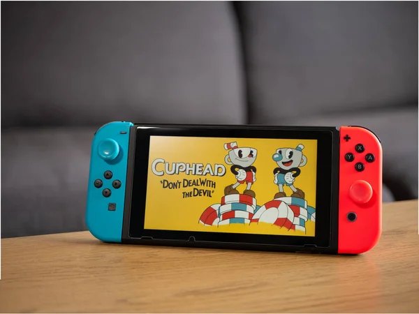 İngiltere, Mart 2020: Nintendo anahtar konsol cuphead oyunu
