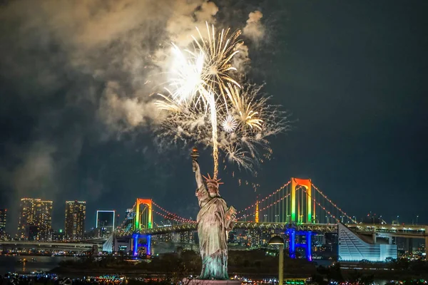 Tokio Widok Nocy Fajerwerki Odaiba Rainbow Fajerwerki 2019 — Zdjęcie stockowe