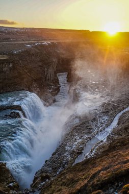 Şelale ve İzlanda Gullfoss 'un doğuşu