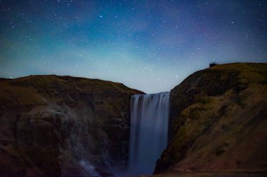 İzlanda Skogafoss Şelalesi