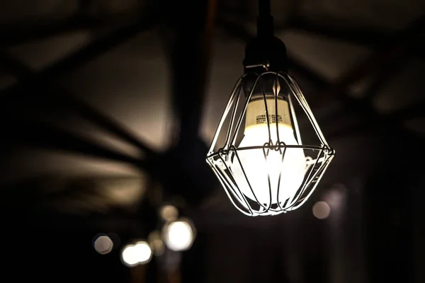 スタイリッシュな照明器具のイメージ — ストック写真