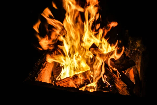 Φωτεινό Κόκκινο Φωτιά Επιλεκτική Εστίαση — Φωτογραφία Αρχείου