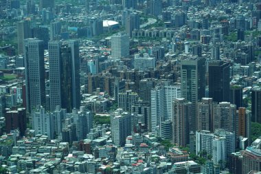 Taipei şehir manzarası ve mavi gökyüzü Taipei 101 'den görünüyor.