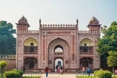 Itimado-Uddaura Mozolesi (Bebek Taj, Hindistan)
