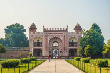 Itimado-Uddaura Mozolesi (Bebek Taj, Hindistan)