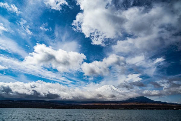 Berg Fuji Und Majestätischer Himmel Aufgenommen Vom Yamanaka See — Stockfoto