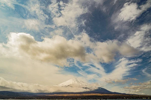 Fuji Hegy Fenséges Égbolt Yamanaka Tóból Származik — Stock Fotó