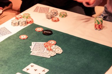 Texas Holdem Resmi (Poker)