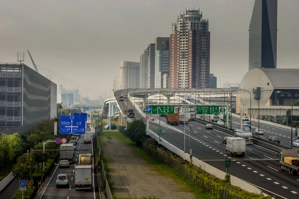 Tokyo Odaiba Tokyo Metropolitan Expressway Wangan — стокове фото