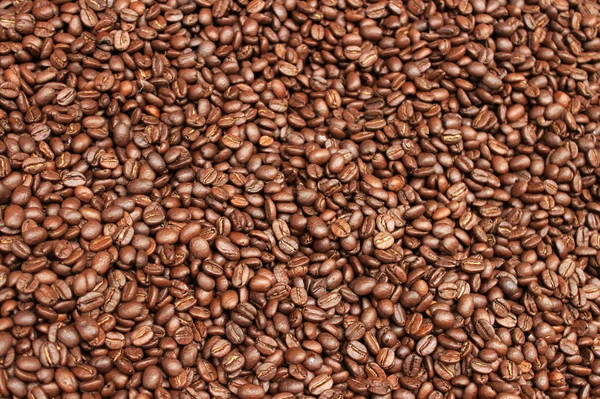 Lots of roasted coffee beans at the street market — Stock Photo, Image