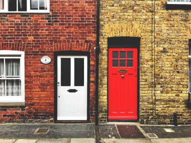 London, Büyük Britanya - 2 Ekim 2017: güzel eski binalar ve Londra sokaklarında