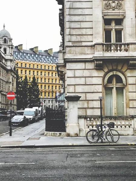 LONDON, GREAT BRITAIN - OCTOBER 2, 2017: beautiful old buildings and streets of London — Stock Photo, Image