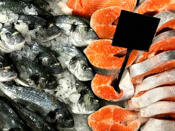 Lots Fresh Raw Salmon Steaks Dorado Fish Ice Supermarket — Stock Photo, Image