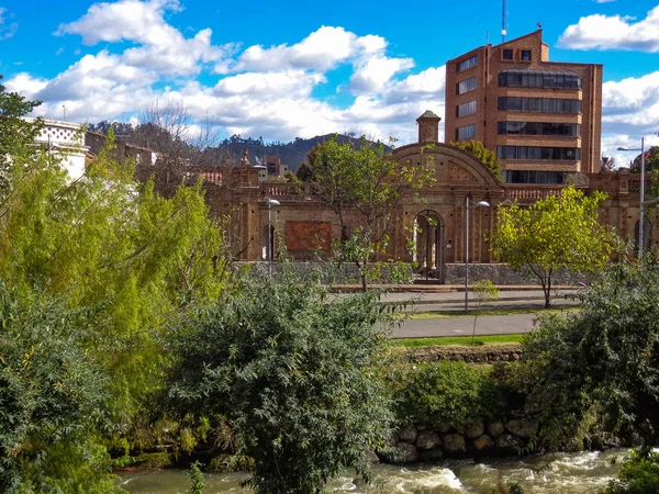 Cuenca Ekvador Cuenca Konukseverlik Bilimleri Üniversitesi — Stok fotoğraf