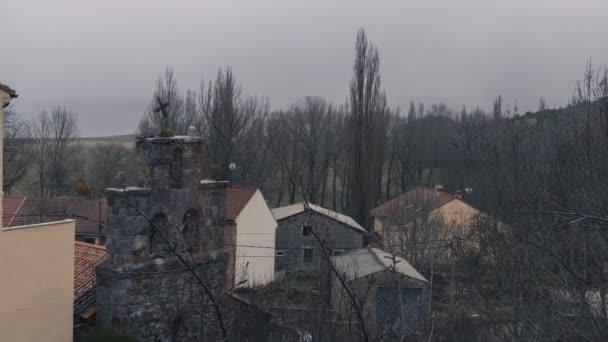 Хронология Движения Тумана Восходе Солнца Небольшом Горном Городке Паленсии Испания — стоковое видео