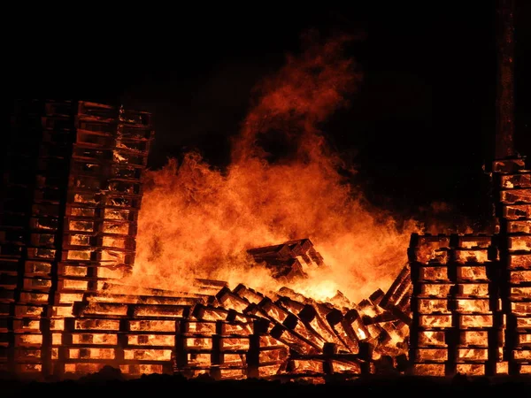 Lüksemburg 'da şenlik ateşi