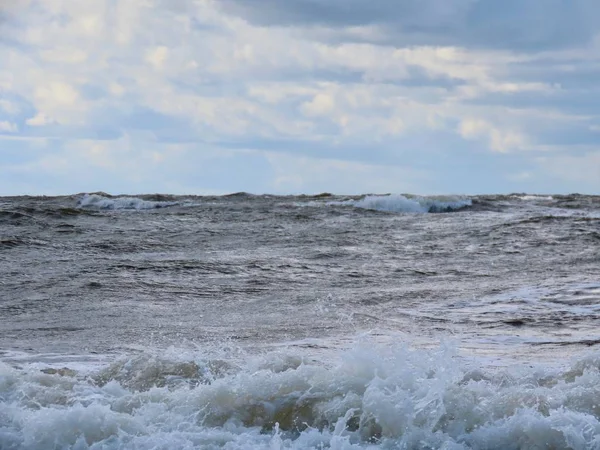 Östersjön vågor — Stockfoto