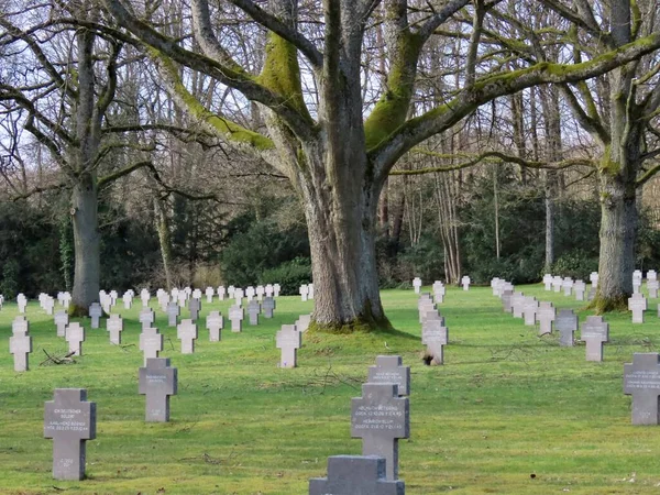 Cimitero militare tedesco — Foto Stock