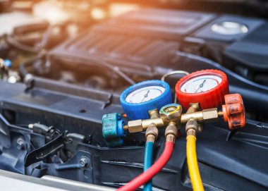  araba motoru kontrol ve sabit araç Klima sistemi araba garajında hazır Monitor aracı 