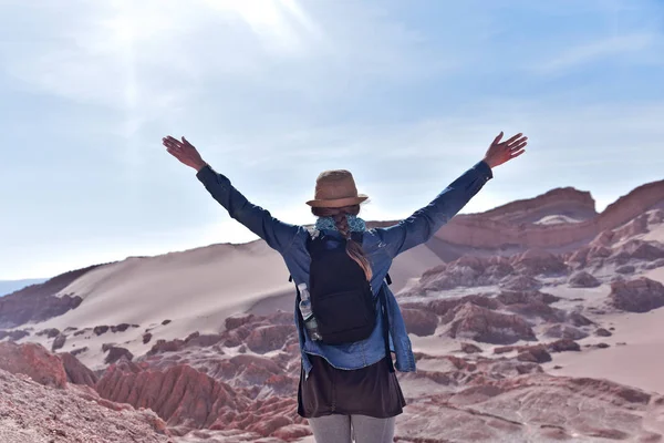 Mulher em El Valle de la Luna — Fotografia de Stock