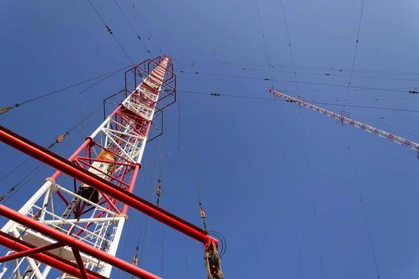 Tour d'émetteur de radio Liblice, la plus haute construction en République tchèque — Photo