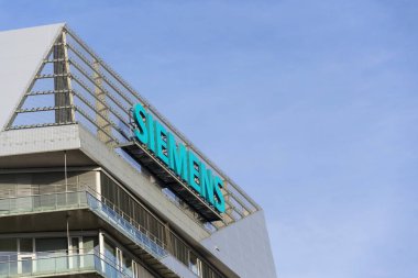 Siemens şirket logosu olarak 7 Kasım 2016 çek karargahı Prag, Çek Cumhuriyeti. 