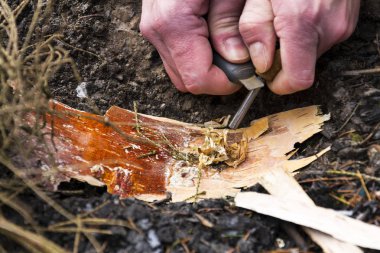 Erkek el ateş magnezyum ateş çelik, yangın forvet ile başlar.