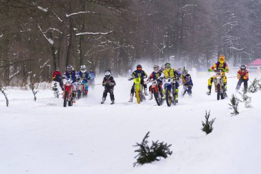Motosiklet skijoring yarışçılar çek Şampiyonası rekabet yolda binmek