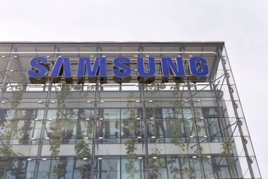 Samsung şirket logosu olarak Genel Müdürlük Binası 