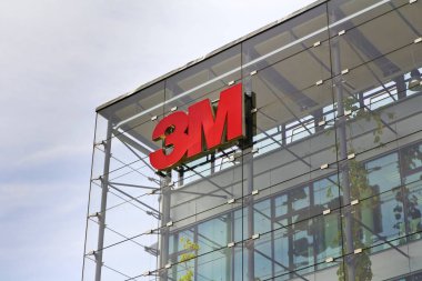 3m şirketi logosuna Genel Müdürlük Binası 