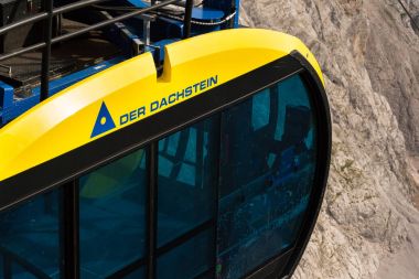  Gondol turist Dachstein teleferik üst istasyonu ile