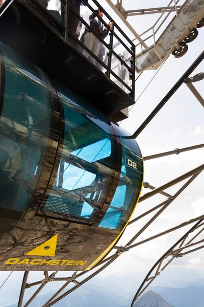  Gondol turist Dachstein teleferik üst istasyonu ile