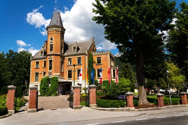 Ayuntamiento de Schladming centro de la ciudad, Estiria, Austria — Foto de Stock