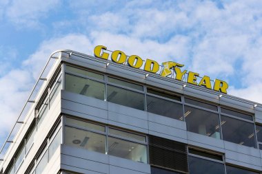Genel Müdürlük Binası Goodyear lastik ve kauçuk şirketi logosuna 