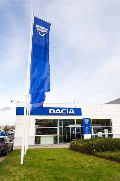 Dacia company logo on dealership building — Stock Photo, Image