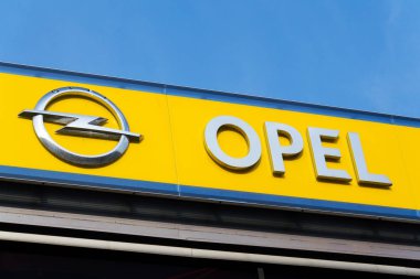 Opel şirket logosu Bayilik bina 