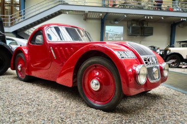 AWA 750 yarış otomobili 1935 dan ulusal teknik müze duruyor