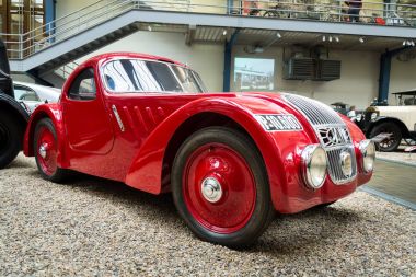 Jawa 750 yarış otomobili 1935 dan ulusal teknik müze duruyor