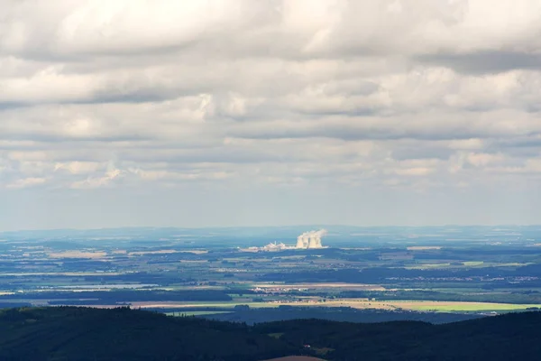 Torri Raffreddamento Vapore Dalla Centrale Nucleare Temelin Nella Repubblica Ceca — Foto Stock