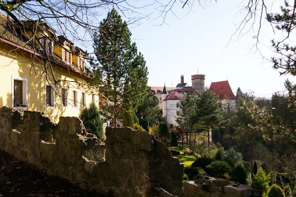 Torre Kotnov Castelo Com Cidadãos Cervejaria Tabor República Checa — Fotografia de Stock