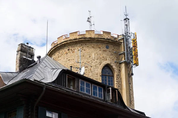Josefs 瞭望塔在山顶 Klet 最旧的石瞭望塔在波希米亚命名后的王子约瑟夫 Blansky 捷克共和国 — 图库照片