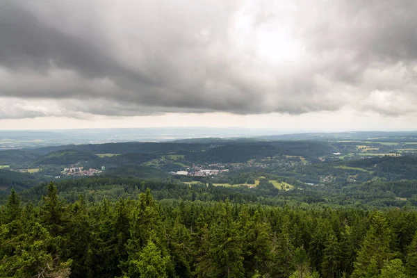 Vacker Sommar Skog Visa Från Pajndl Lookout Tower Molnig Himmel — Stockfoto