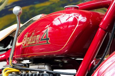 Prague, Çek Cumhuriyeti - 8 Mart 2018: Amerikan Hint dört motosiklet üzerinde 8 Mart 2018 yıl 1931 duruyor Prag, Çek Cumhuriyeti için gelen.