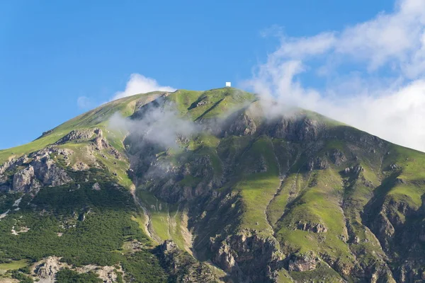 Wunderschöne Sommerlandschaft Mit Monte Motto Der Nähe Des Livigno Sees — Stockfoto