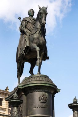 Kral Johann at binici heykel, John Saksonya Anıtı önünde opera binası Semperoper konser salonu Dresden, Almanya