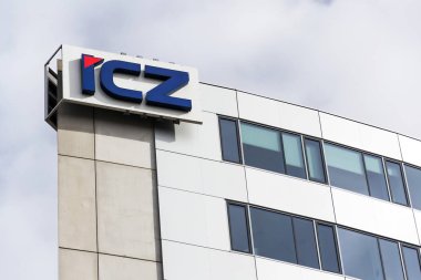 Prag, Çek Cumhuriyeti - 12 Şubat 2018: Icz Group It şirket logosu 12 Şubat 2018 'de Prag, Çek Cumhuriyeti.